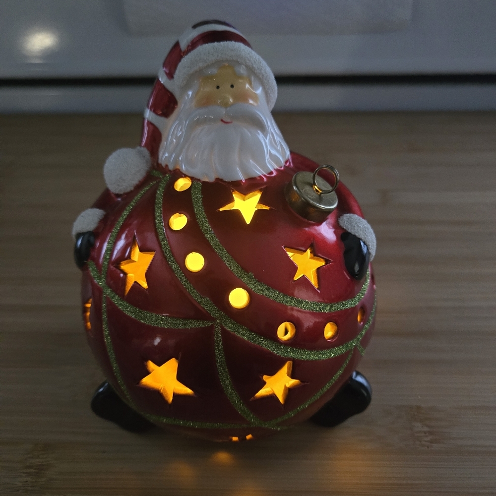 QVC Light‎ Up Santa Clause Orniment Figirine w/ Color Changing Bulb - Picture 3 of 10